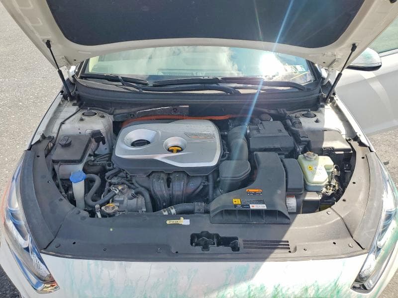 2019 HYUNDAI SONATA HYBRID LIMITED 11