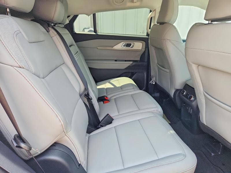 2026 FORD EXPLORER ACTIVE 11