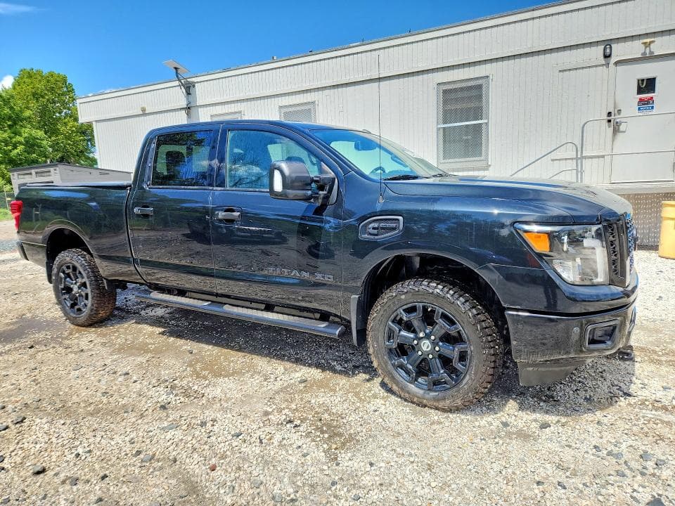 2019 NISSAN TITAN XD SV 4