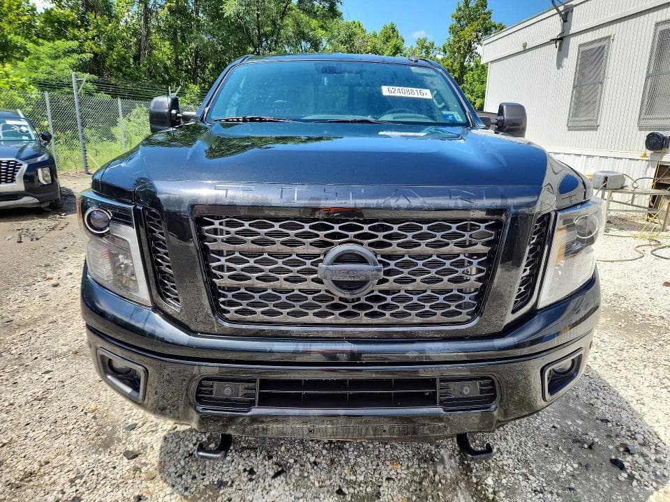 2019 NISSAN TITAN XD SV 5