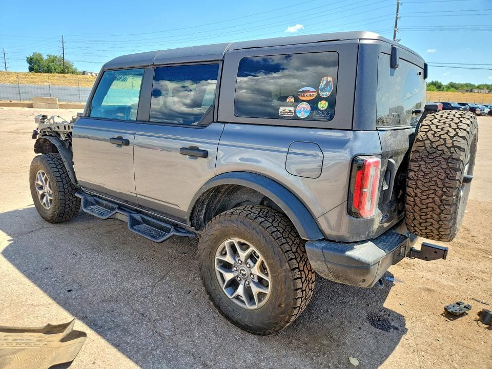 2023 FORD BRONCO BASE 2