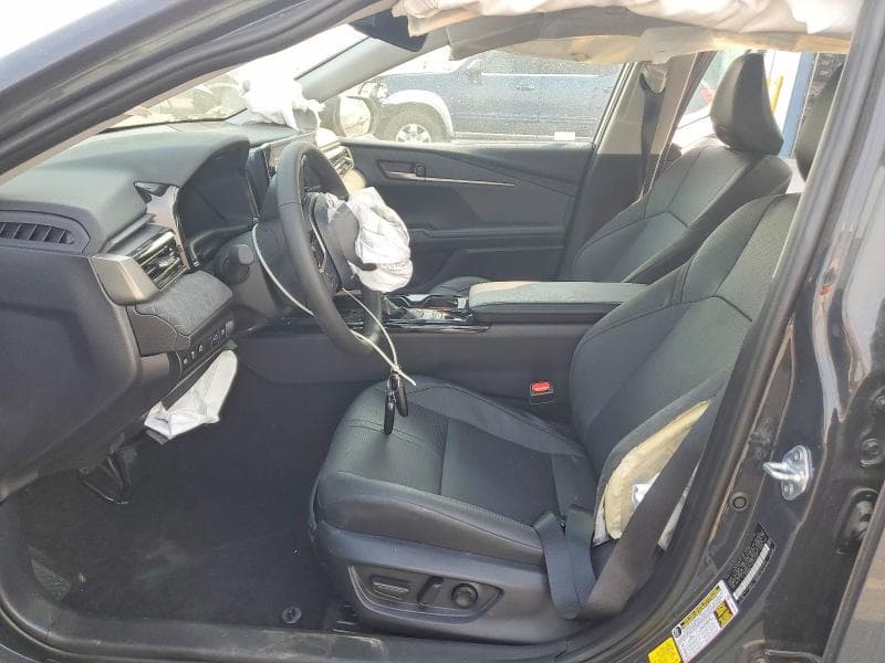 2026 TOYOTA CAMRY XLE 7