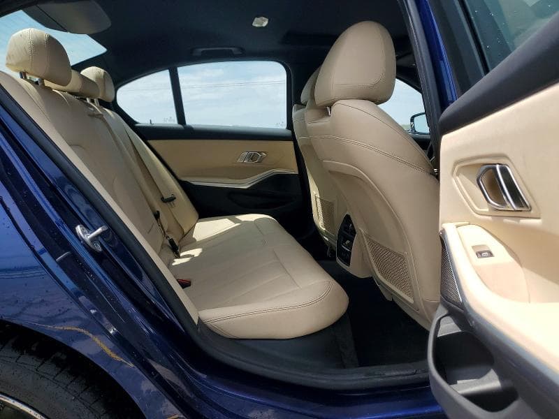2019 BMW 330I 10
