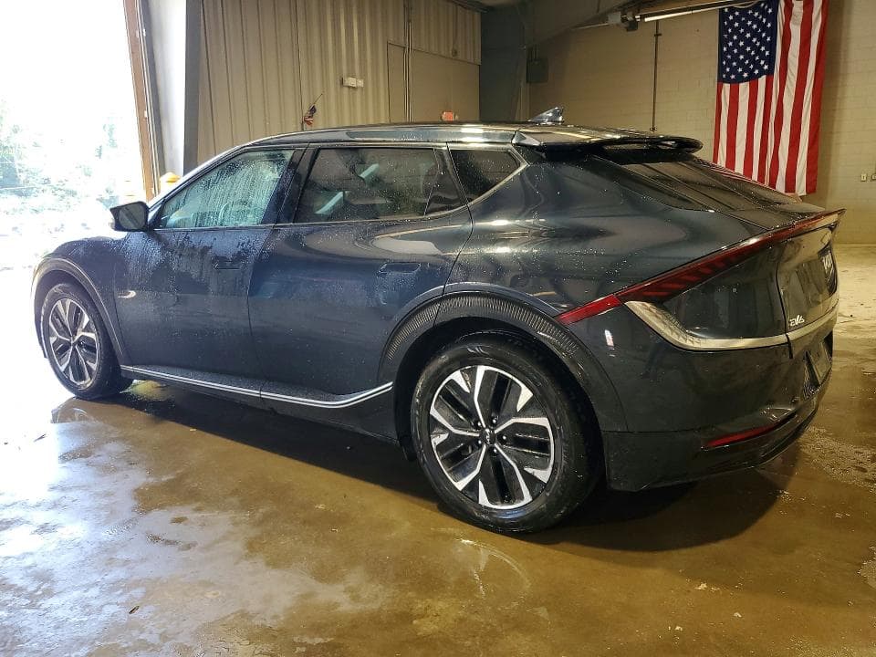 2023 KIA EV6 WIND 2