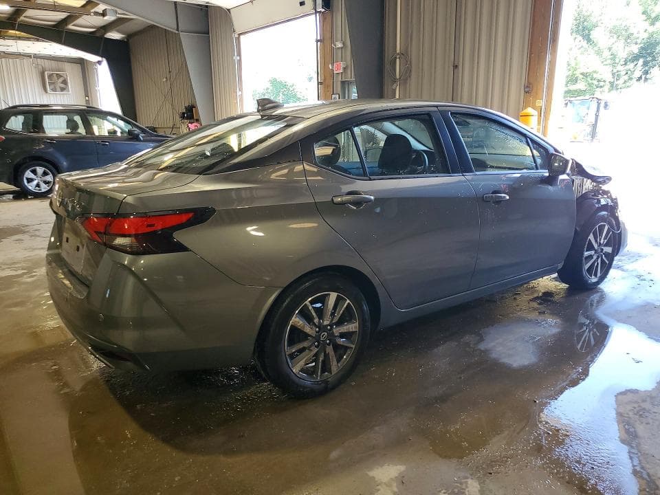 2025 NISSAN VERSA SV 3