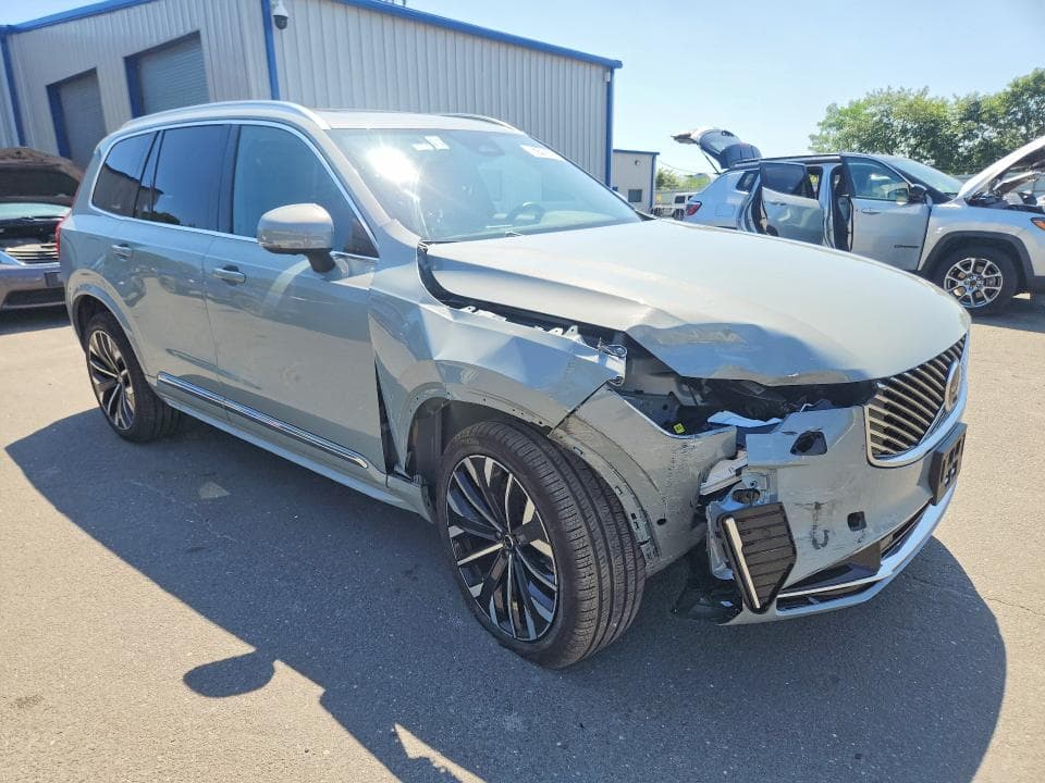 2026 VOLVO XC90 PLUS 4