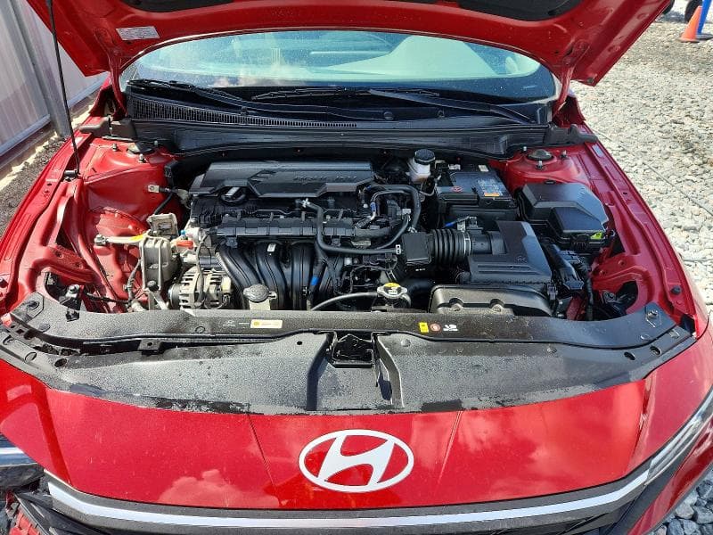 2024 HYUNDAI ELANTRA SEL 11