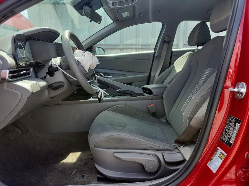 2024 HYUNDAI ELANTRA SEL 7