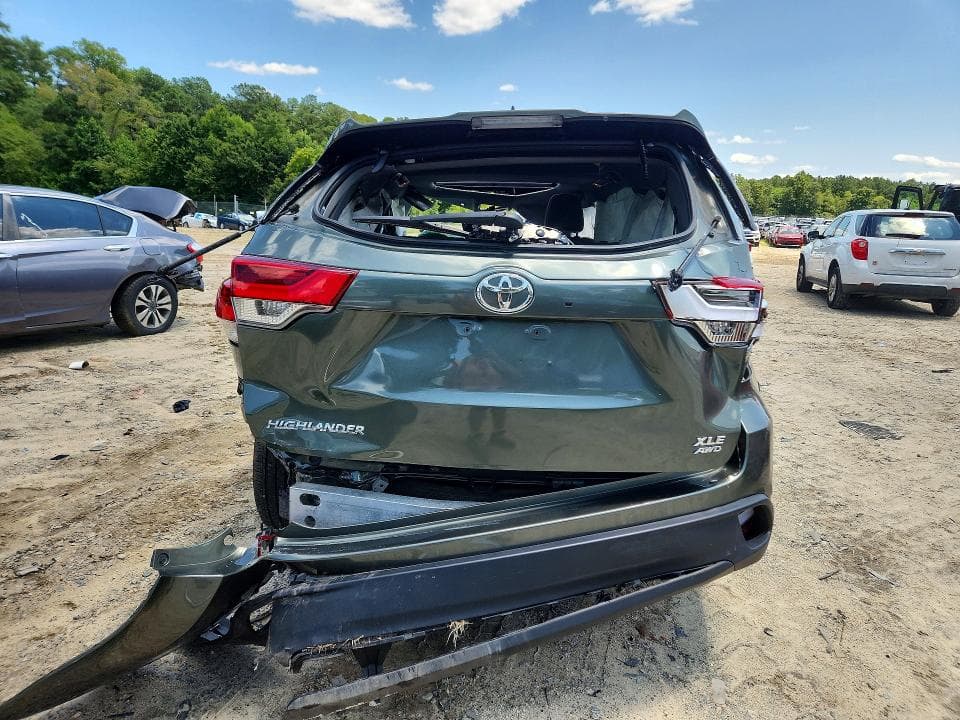 2017 TOYOTA HIGHLANDER XLE 6