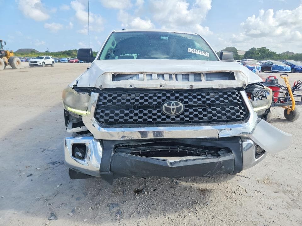 2019 TOYOTA TUNDRA SR5 5