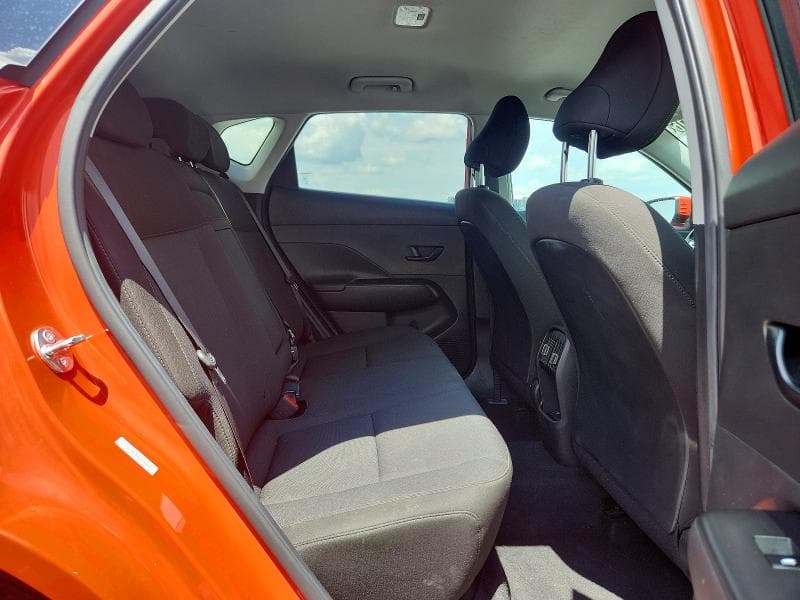 2024 HYUNDAI KONA SEL 10