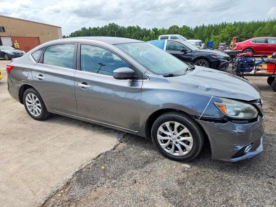 2019 NISSAN SENTRA SV 4