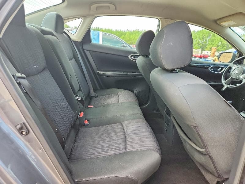 2019 NISSAN SENTRA SV 10