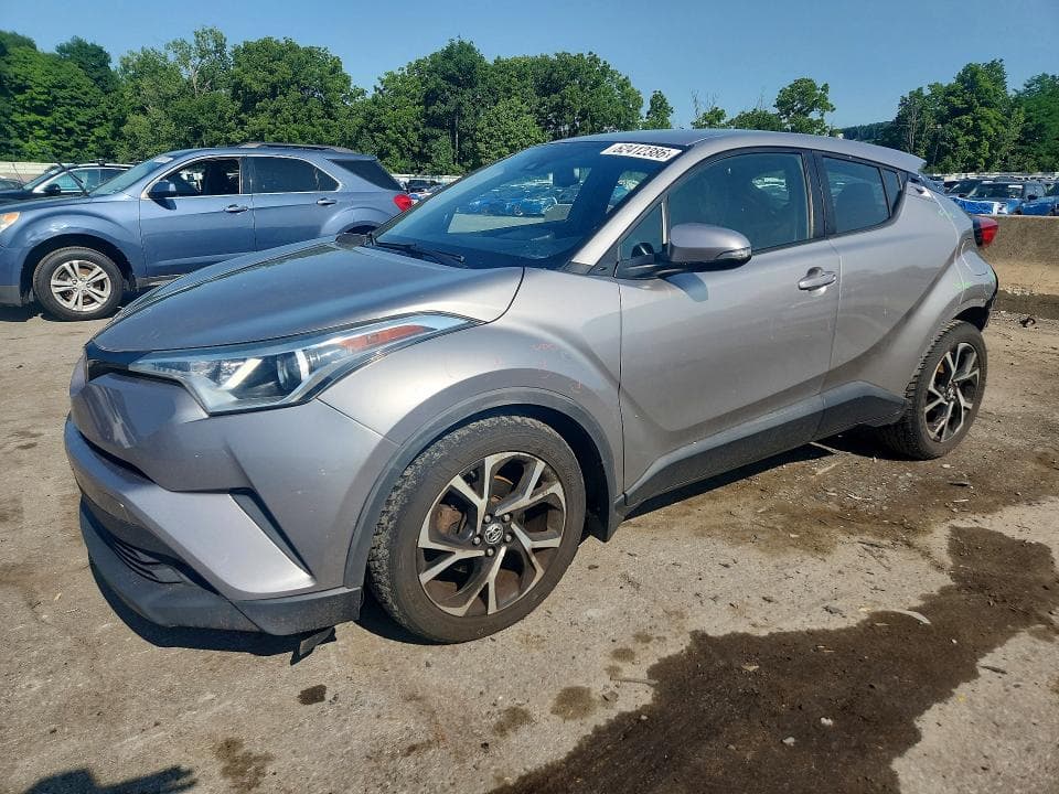 2018 TOYOTA C-HR XLE - 1