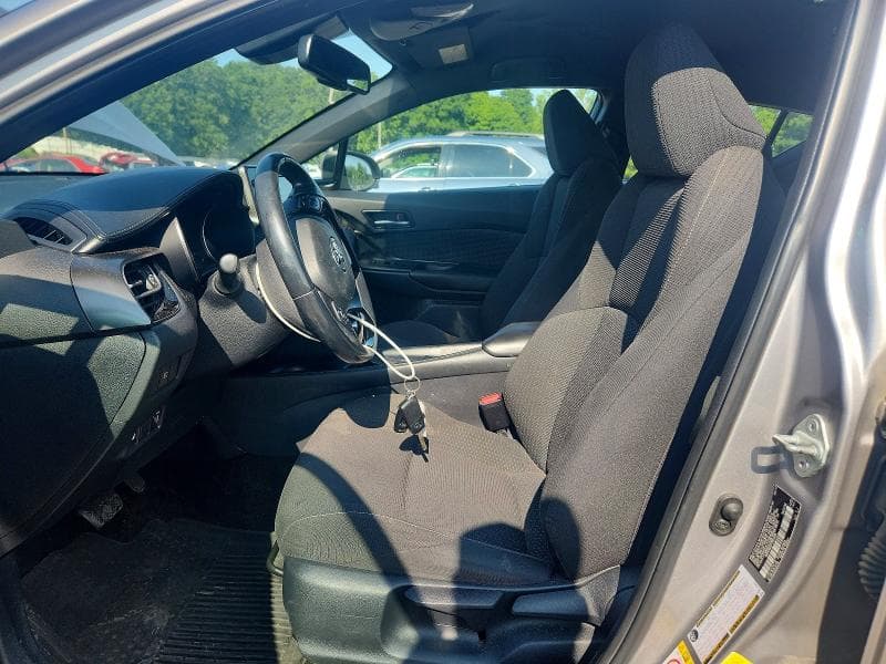 2018 TOYOTA C-HR XLE 7