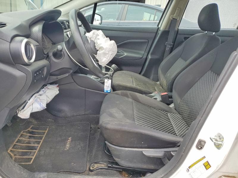 2021 NISSAN VERSA S 7