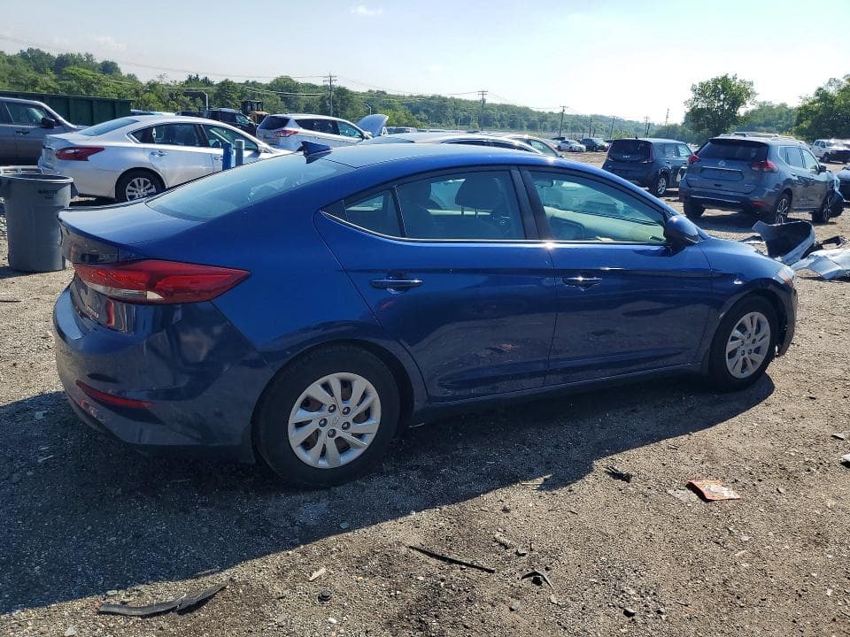 2018 HYUNDAI ELANTRA SE 3