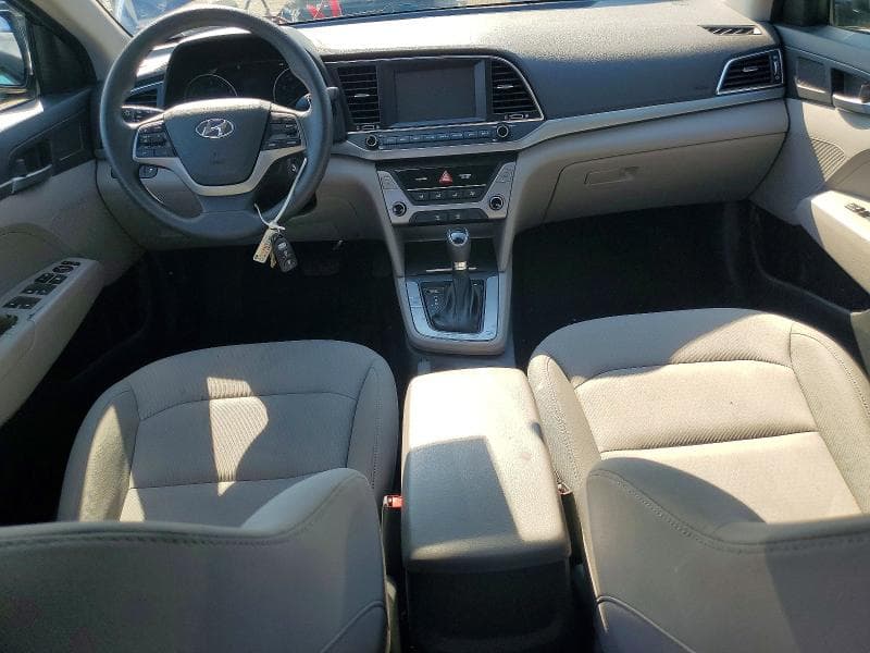 2018 HYUNDAI ELANTRA SE 8