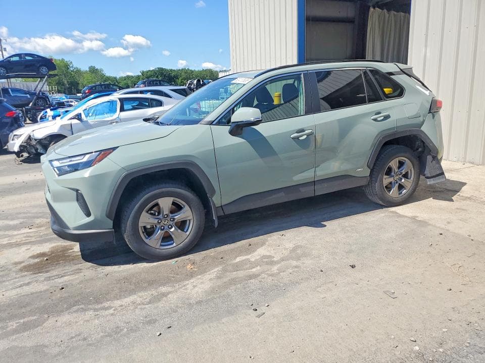 2023 TOYOTA RAV4 XLE - 1
