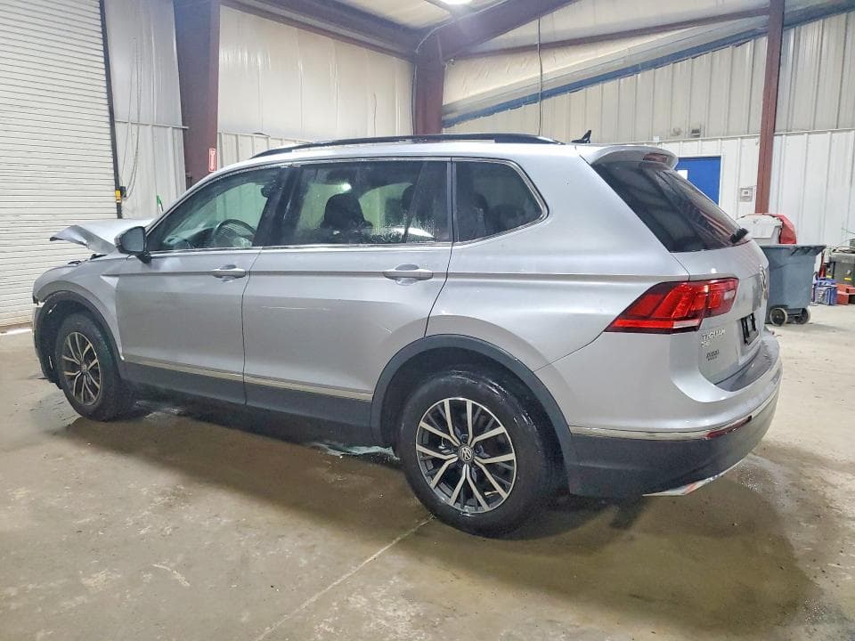 2020 VOLKSWAGEN TIGUAN SE 2