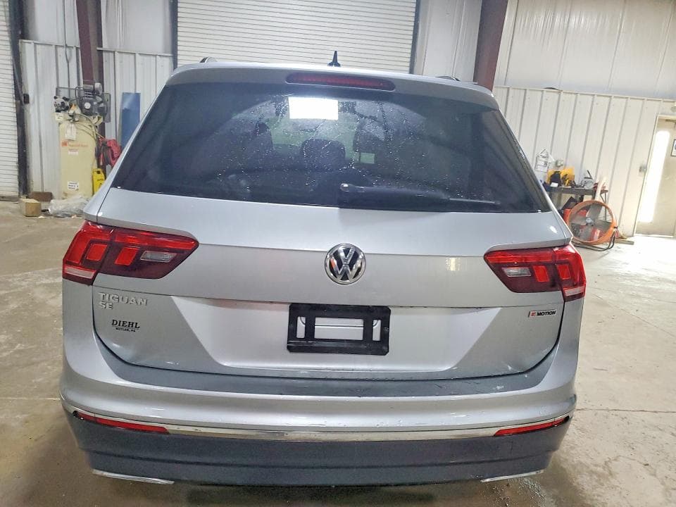2020 VOLKSWAGEN TIGUAN SE 6