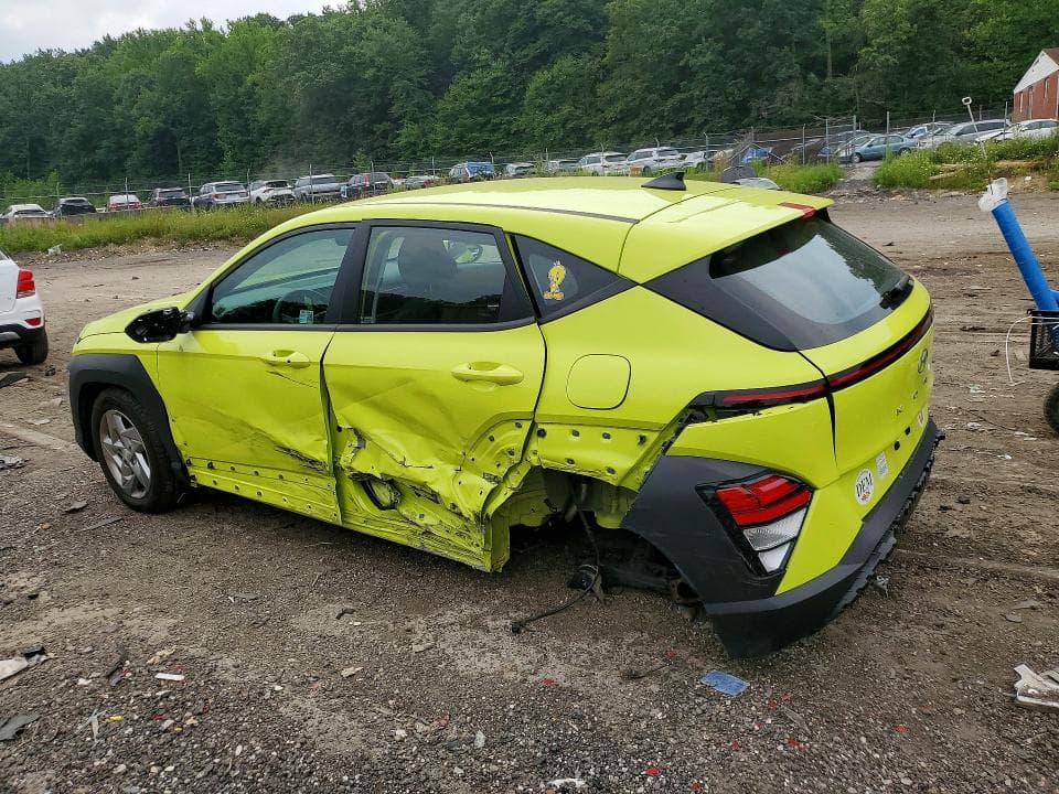 2025 HYUNDAI KONA SE 2