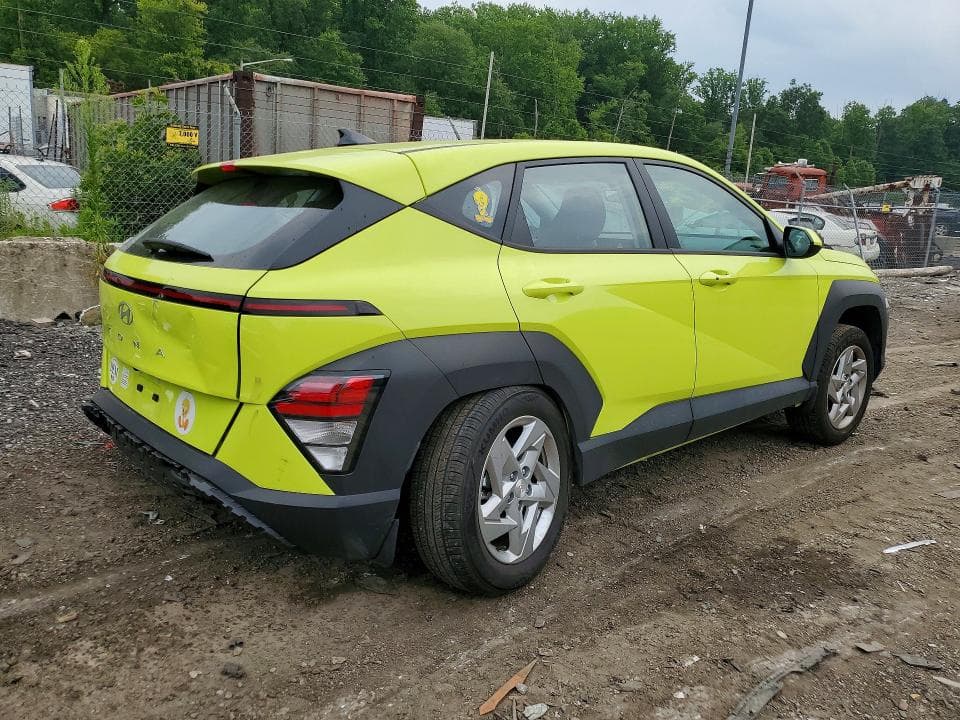 2025 HYUNDAI KONA SE 3