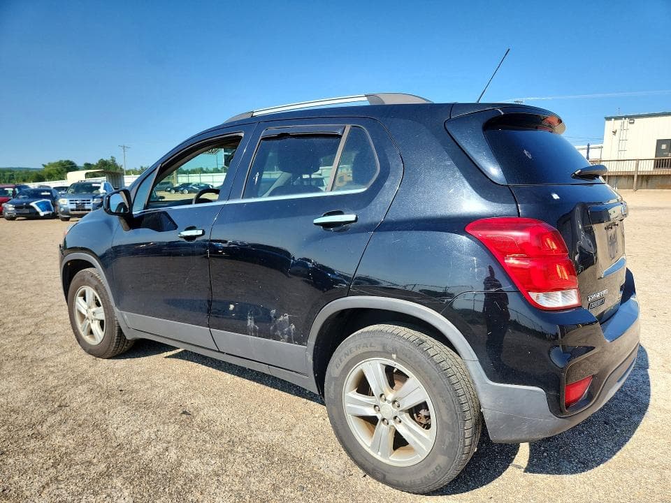 2017 CHEVROLET TRAX 1LT 2