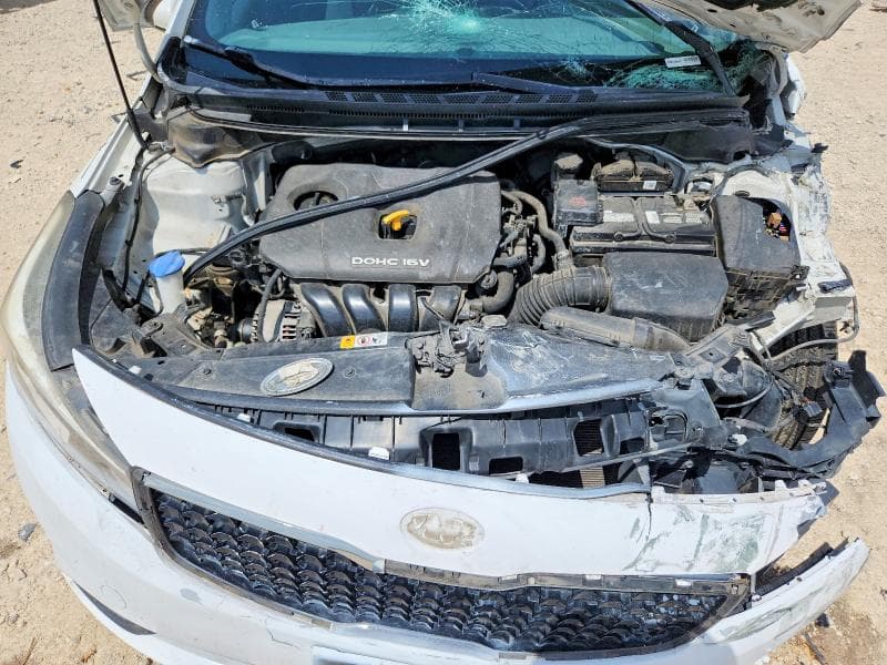 2017 KIA FORTE LX 11