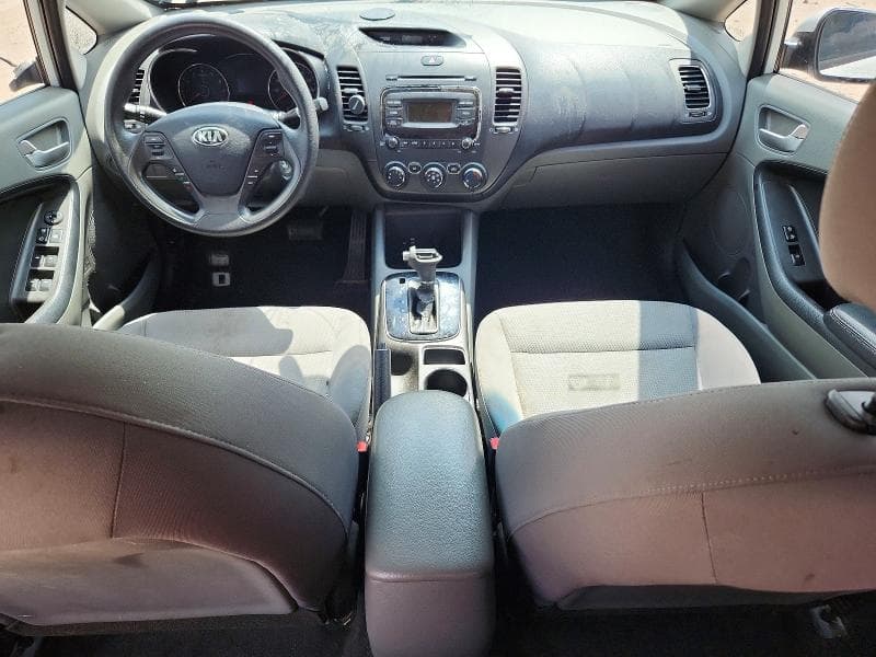 2017 KIA FORTE LX 8
