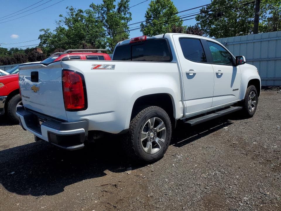 2017 CHEVROLET COLORADO Z71 3