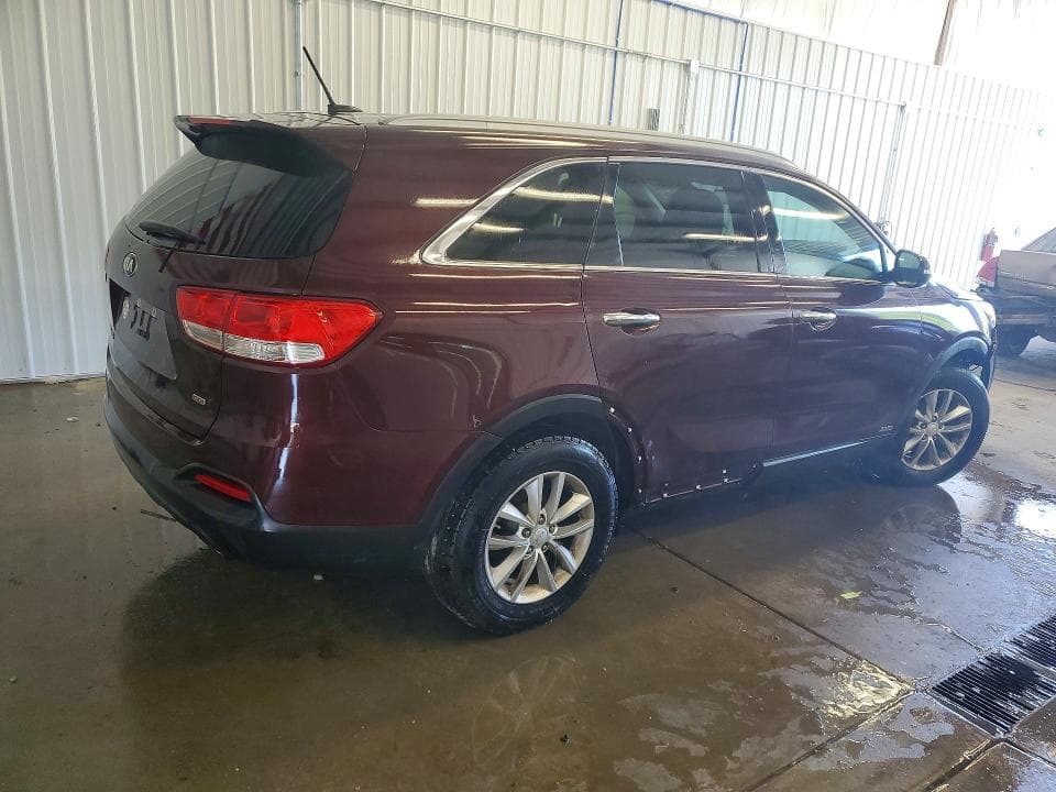 2017 KIA SORENTO LX 3