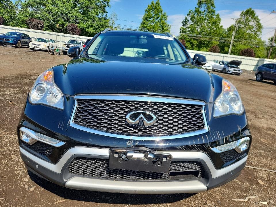 2017 INFINITI QX50 BASE 5