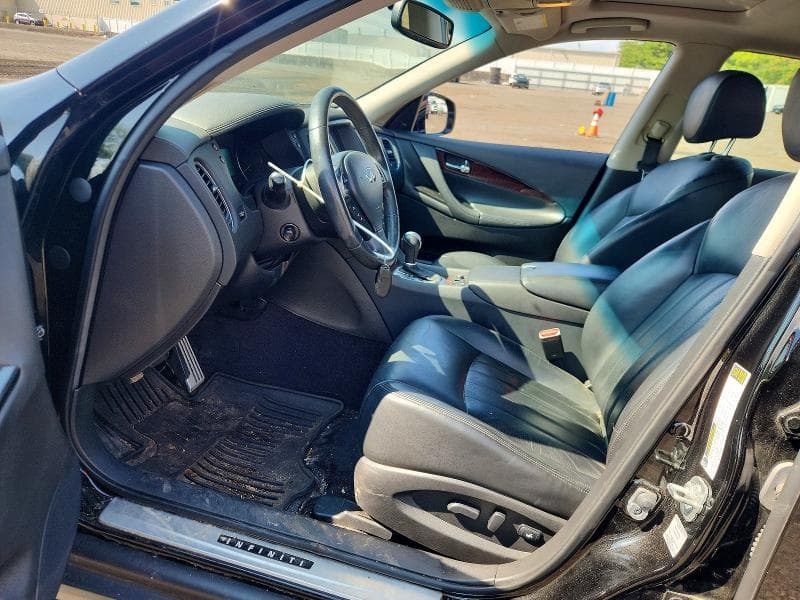 2017 INFINITI QX50 BASE 7