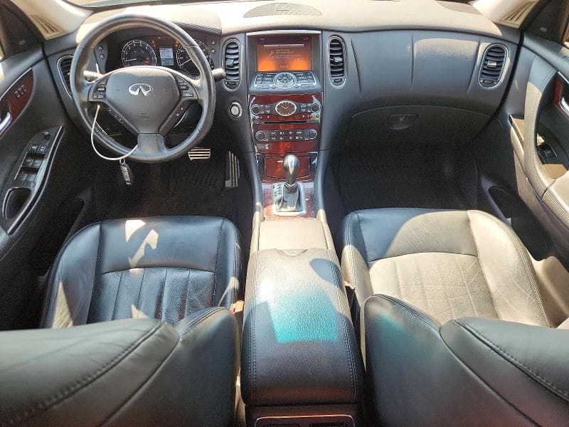 2017 INFINITI QX50 BASE 8
