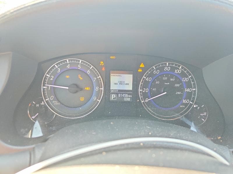 2017 INFINITI QX50 BASE 9
