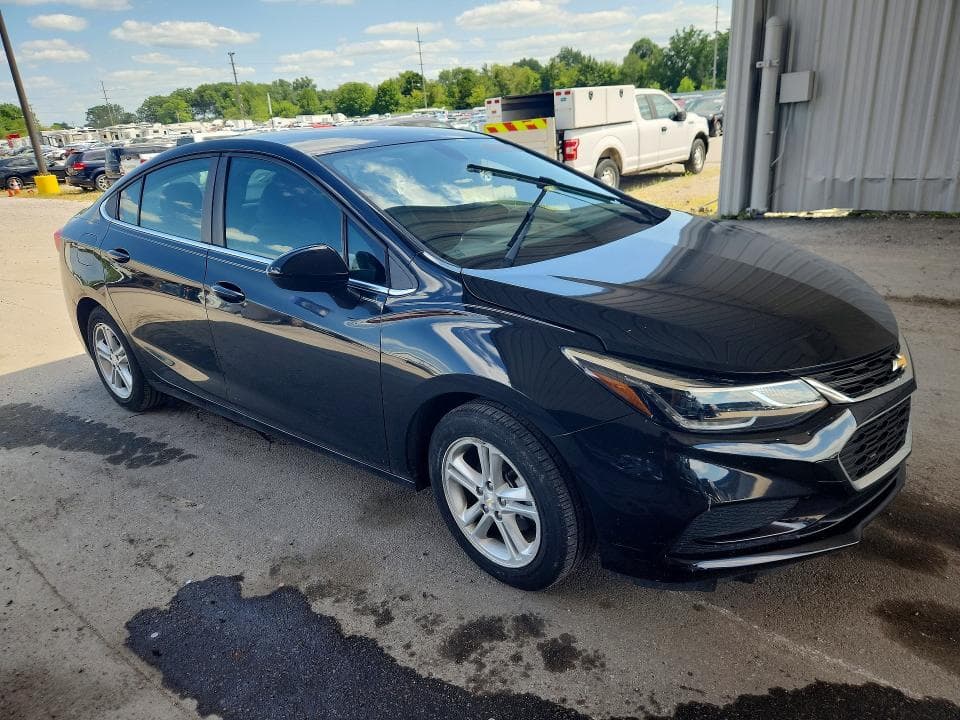 2017 CHEVROLET CRUZE LT 4
