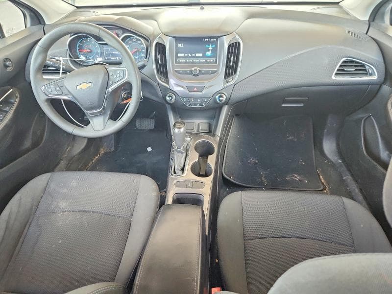 2017 CHEVROLET CRUZE LT 8