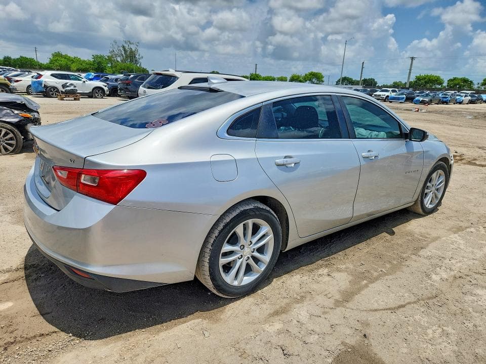 2018 CHEVROLET MALIBU LT 3