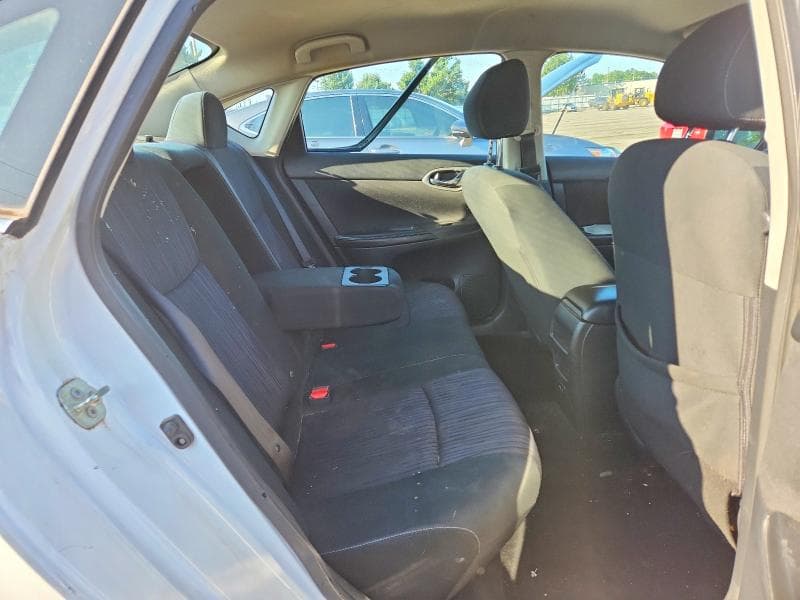 2019 NISSAN SENTRA SV 10