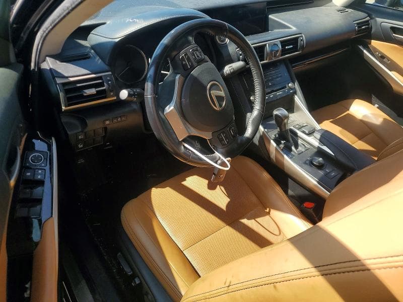 2018 LEXUS IS 300 8