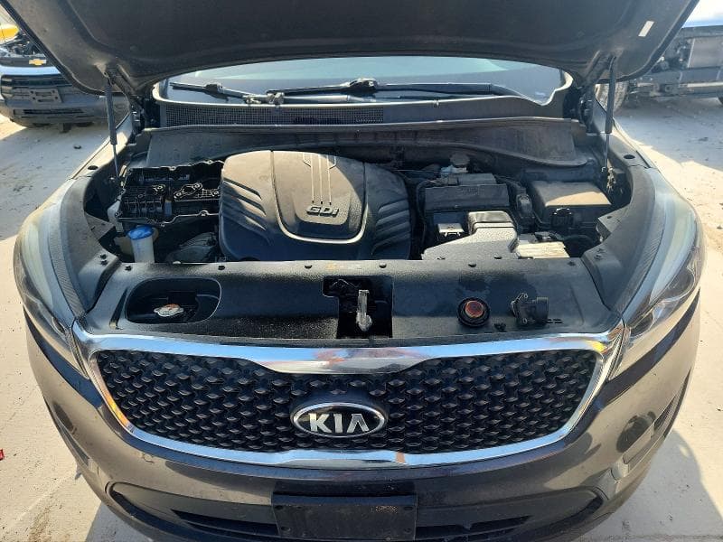 2017 KIA SORENTO LX V6 12