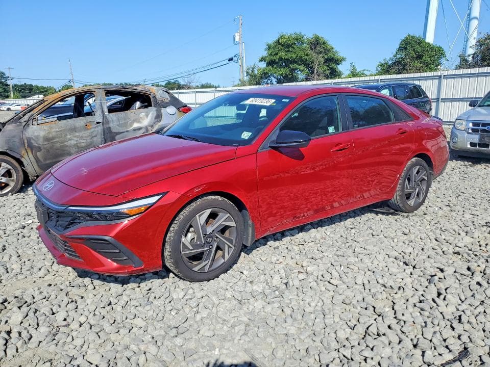 2025 HYUNDAI ELANTRA SEL SPORT