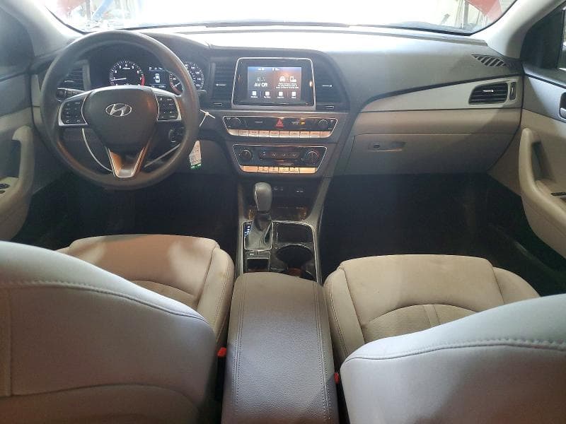 2018 HYUNDAI SONATA SE 8