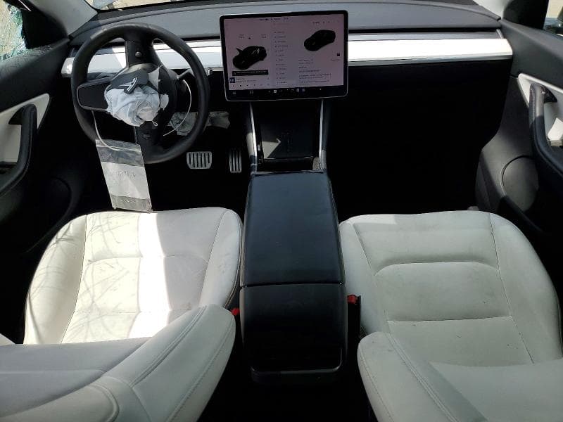 2021 TESLA MODEL Y 8