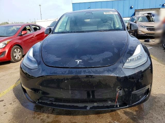 2023 TESLA MODEL Y 5