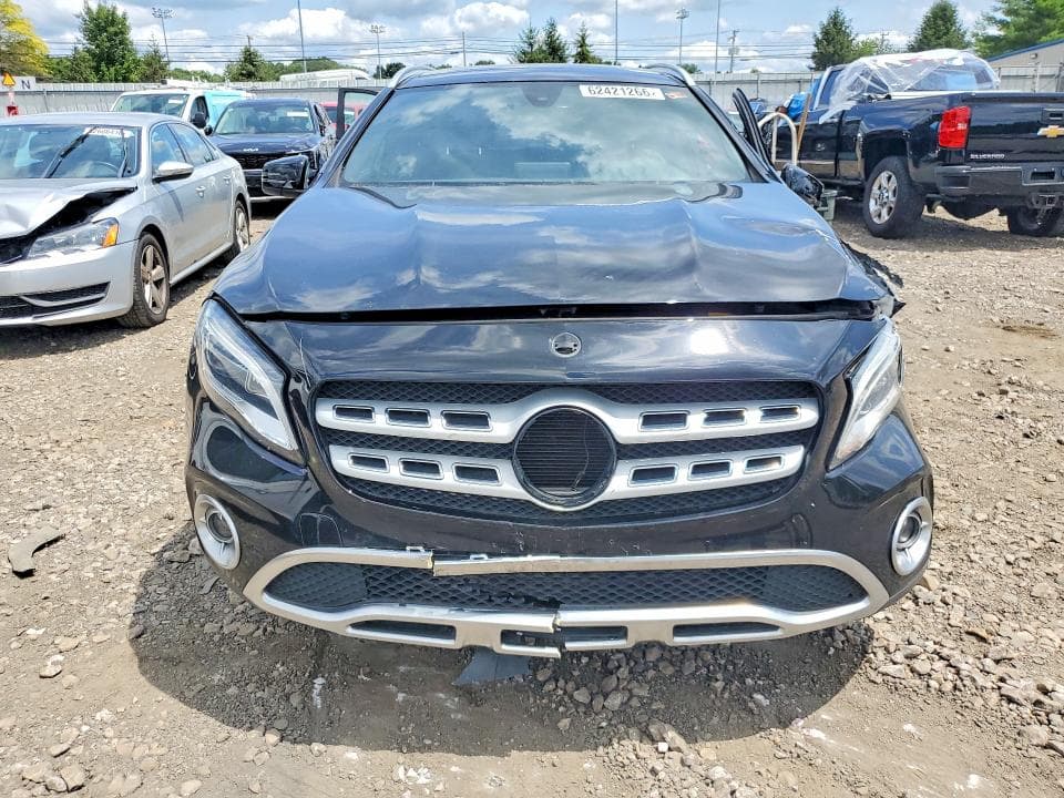 2019 MERCEDES-BENZ GLA 250 4MATIC 5