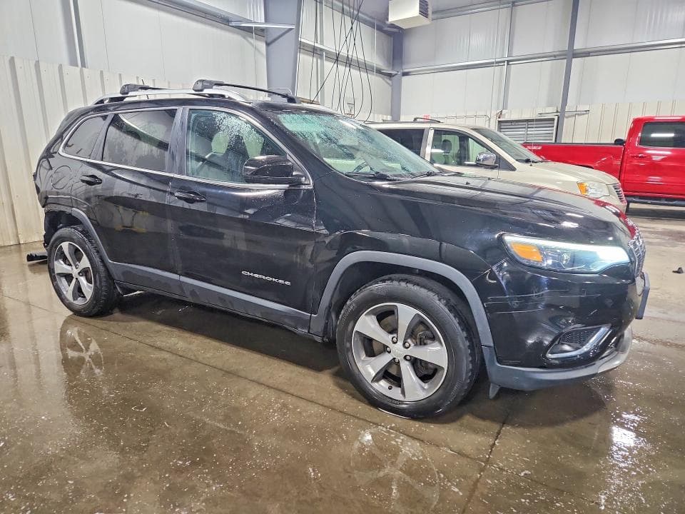 2019 JEEP CHEROKEE LIMITED 4