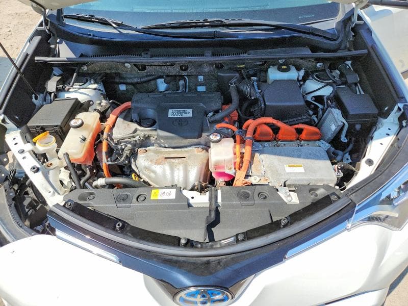 2017 TOYOTA RAV4 HV LIMITED 12