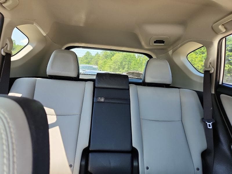 2017 TOYOTA RAV4 HV LIMITED 10